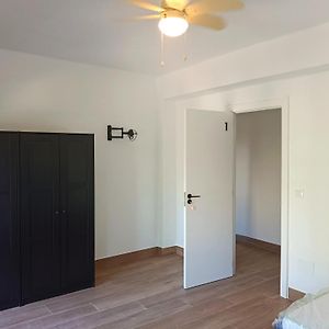 Habitación con 2 Camas Individuales